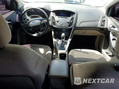 Zdjęcie 8 z 12 samochodu: 2016 FORD FOCUS SE VIN:1FADP3F24GL209358 - miniatura