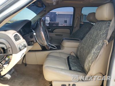 Zdjęcie 7 z 12 samochodu: 2011 GMC SIERRA K2500 DENALI VIN:1GT125C88BF107567 - miniatura