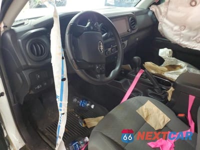 Zdjęcie 8 z 12 samochodu: 2022 TOYOTA TACOMA DOUBLE CAB 3.5L SR VIN:3TMCZ5AN4NM525643 - miniatura