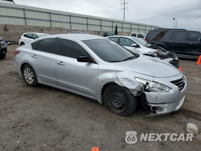 Czwarte zdjęcie samochodu z boku: 2014 NISSAN ALTIMA 2.5 VIN:1N4AL3AP0EN332562 - miniatura