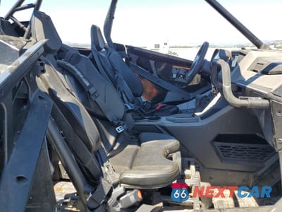 Piąte zdjęcie samochodu w środku: 2022 POLARIS RZR PRO XP 4 ULTIMATE VIN:3NSM4D927NF350637 - miniatura