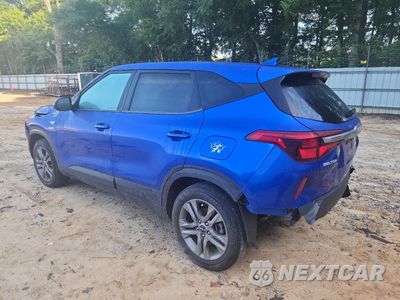 Drugie zdjęcie samochodu z przodu: 2023 KIA SELTOS LX VIN:KNDEPCAA6P7458444 - miniatura