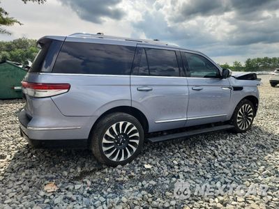 Trzecie zdjęcie samochodu z tyłu: 2023 LINCOLN NAVIGATOR BLACK LABEL VIN:5LMJJ2TG1PEL15532 - miniatura