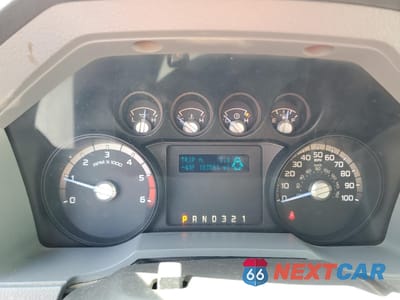 Zdjęcie 9 z 12 samochodu: 2015 FORD F450 SUPER DUTY VIN:1FDUF4GY4FEC93007 - miniatura