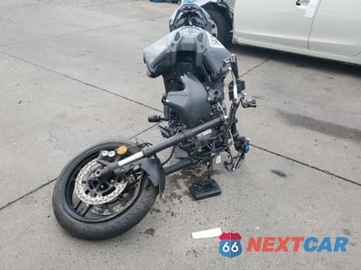Drugie zdjęcie samochodu z przodu: 2024 YAMAHA MT09 VIN:JYARN94E4RA001318 - miniatura