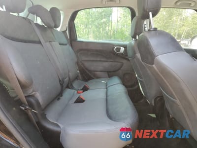 Zdjęcie 10 z 12 samochodu: 2015 FIAT 500L LOUNGE VIN:ZFBCFACH2FZ035438 - miniatura