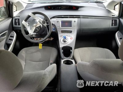 Zdjęcie 8 z 13 samochodu: 2015 TOYOTA PRIUS VIN:JTDKN3DU9F1896195 - miniatura