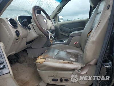 Zdjęcie 7 z 13 samochodu: 2006 FORD EXPLORER XLT VIN:1FMEU63E46UA60980 - miniatura