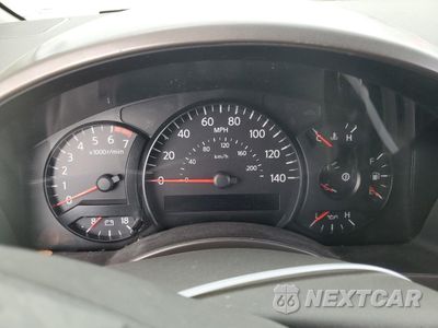 Zdjęcie 9 z 13 samochodu: 2004 NISSAN ARMADA SE VIN:5N1AA08A64N727906 - miniatura