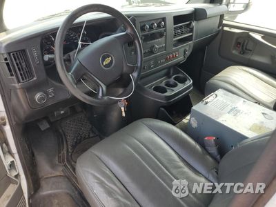 Zdjęcie 8 z 13 samochodu: 2014 CHEVROLET EXPRESS G2500 VIN:1GCWGFCA2E1914121 - miniatura