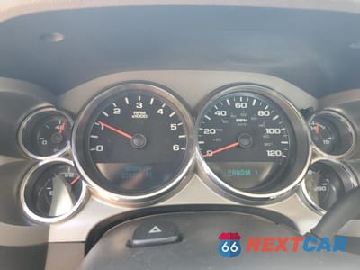 Zdjęcie 9 z 12 samochodu: 2014 CHEVROLET SILVERADO C3500 VIN:1GB3CZCG5EF156738 - miniatura