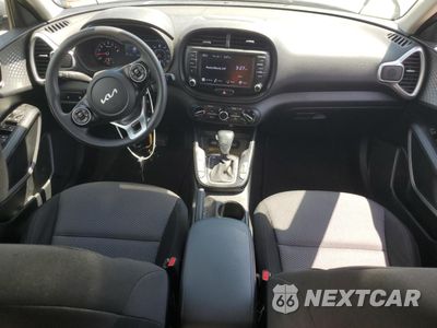 Zdjęcie 8 z 15 samochodu: 2022 KIA SOUL LX VIN:KNDJ23AU8N7806541 - miniatura