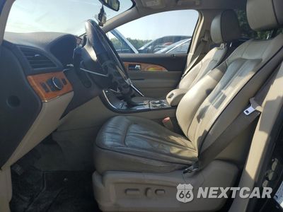 Zdjęcie 7 z 14 samochodu: 2014 LINCOLN MKX VIN:2LMDJ8JK7EBL12495 - miniatura