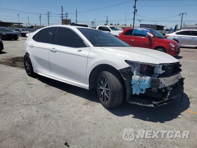 Czwarte zdjęcie samochodu z boku: 2023 TOYOTA CAMRY SE NIGHT SHADE VIN:4T1G31AK4PU615631 - miniatura