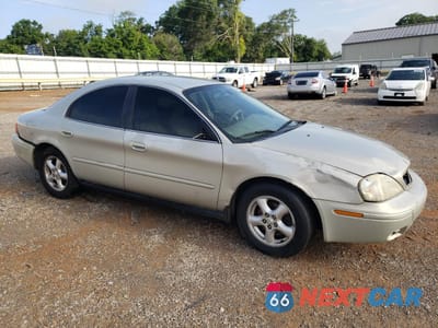 Czwarte zdjęcie samochodu z boku: 2004 MERCURY SABLE GS VIN:1MEFM50U54G602600 - miniatura