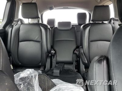 Zdjęcie 10 z 13 samochodu: 2024 HONDA ODYSSEY TOURING VIN:5FNRL6H88RB042376 - miniatura