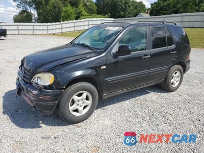 2000 MERCEDES-BENZ ML 320 4JGAB54E5YA195189 - główne zdjęcie licytacji z USA - miniatura