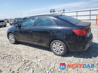 Drugie zdjęcie samochodu z przodu: 2011 KIA FORTE EX VIN:KNAFU4A21B5436803 - miniatura