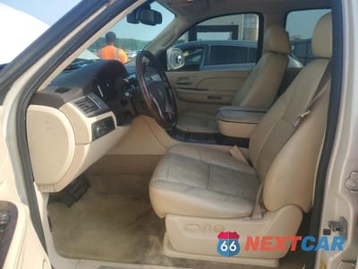 Zdjęcie 7 z 15 samochodu: 2008 CADILLAC ESCALADE LUXURY VIN:1GYFK63868R127894 - miniatura