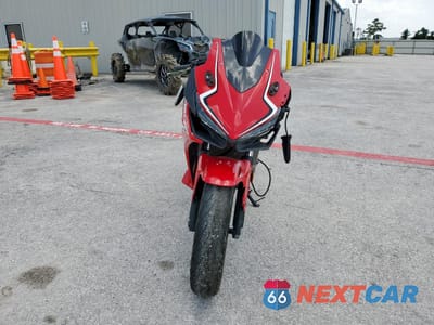 Drugie zdjęcie samochodu z przodu: 2020 HONDA CBR500 R VIN:MLHPC6213L5100449 - miniatura