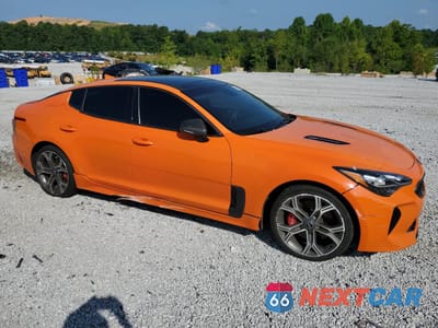 Czwarte zdjęcie samochodu z boku: 2019 KIA STINGER GT VIN:KNAE35LC4K6069240 - miniatura