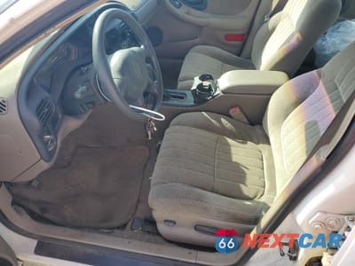 Zdjęcie 7 z 14 samochodu: 2002 PONTIAC GRAND PRIX SE VIN:1G2WK52J82F279953 - miniatura