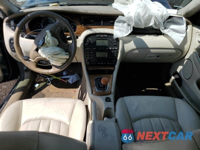 Zdjęcie 8 z 12 samochodu: 2002 JAGUAR X-TYPE 2.5 VIN:SAJEA51D92XC59070 - miniatura
