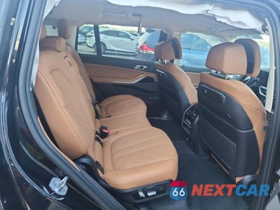 Zdjęcie 10 z 12 samochodu: 2024 BMW X7 XDRIVE40I VIN:5UX23EM01R9S23713 - miniatura