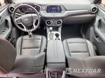 Zdjęcie 8 z 14 samochodu: 2020 CHEVROLET BLAZER 3LT VIN:3GNKBDRS1LS560712 - miniatura