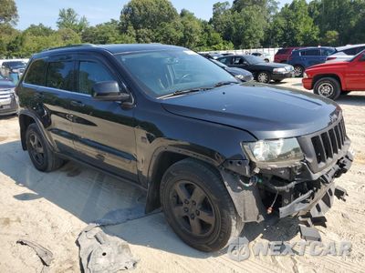Czwarte zdjęcie samochodu z boku: 2012 JEEP GRAND CHEROKEE LAREDO VIN:1C4RJFAG2CC155672 - miniatura