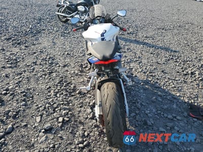 Czwarte zdjęcie samochodu z boku: 2022 APRILIA RS 660 FACTORY LIMITED EDITION VIN:ZD4KSUP09NS000353 - miniatura