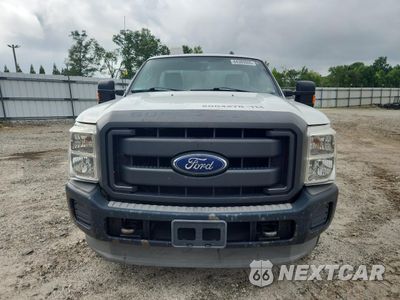 Piąte zdjęcie samochodu w środku: 2014 FORD F250 SUPER DUTY VIN:1FTBF2B67EEA62302 - miniatura