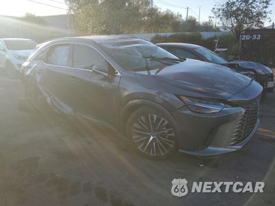 Czwarte zdjęcie samochodu z boku: 2023 LEXUS RX 350 BASE VIN:2T2BAMBA1PC015895 - miniatura