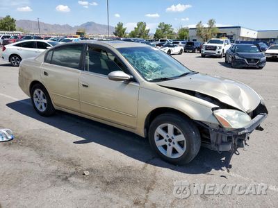 Czwarte zdjęcie samochodu z boku: 2004 NISSAN ALTIMA BASE VIN:1N4AL11E44C121488 - miniatura