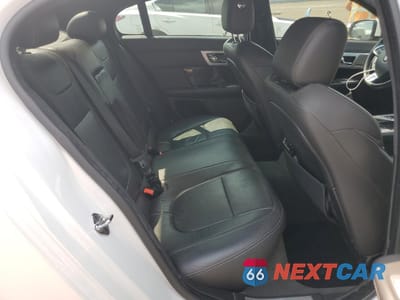 Zdjęcie 10 z 12 samochodu: 2015 JAGUAR XF 3.0 SPORT VIN:SAJWA0F76F8U66846 - miniatura