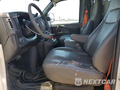 Zdjęcie 7 z 13 samochodu: 2014 CHEVROLET EXPRESS G2500 VIN:1GCWGFCA1E1914353 - miniatura