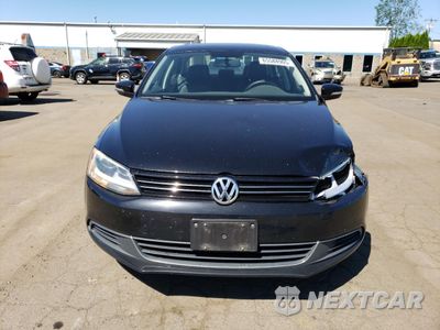 Piąte zdjęcie samochodu w środku: 2013 VOLKSWAGEN JETTA TDI VIN:3VW3L7AJ7DM376098 - miniatura
