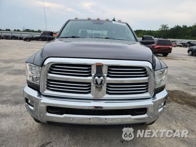 Piąte zdjęcie samochodu w środku: 2016 RAM 2500 SLT VIN:3C6UR5ML5GG113142 - miniatura