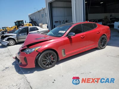 2018 KIA STINGER GT2 KNAE55LC9J6032273 - główne zdjęcie licytacji z USA - miniatura