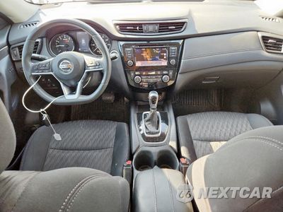 Zdjęcie 8 z 13 samochodu: 2018 NISSAN ROGUE S VIN:5N1AT2MTXJC722874 - miniatura