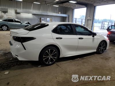 Trzecie zdjęcie samochodu z tyłu: 2019 TOYOTA CAMRY L VIN:4T1B11HK3KU176291 - miniatura