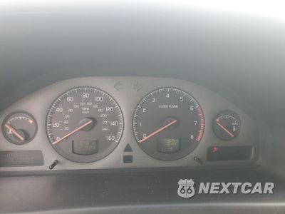 Zdjęcie 9 z 12 samochodu: 2003 VOLVO V70 2.4T VIN:YV1SW58D132320815 - miniatura