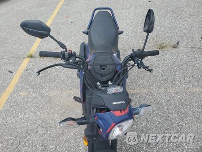 Piąte zdjęcie samochodu w środku: 2022 HONDA NVA110 B VIN:3H1JK0700ND007390 - miniatura