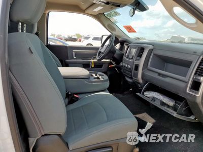 Zdjęcie 10 z 12 samochodu: 2019 RAM 1500 CLASSIC TRADESMAN VIN:3C6JR6DT7KG509316 - miniatura