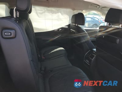 Zdjęcie 11 z 15 samochodu: 2025 BMW X7 XDRIVE40I VIN:5UX23EM04S9Z36515 - miniatura