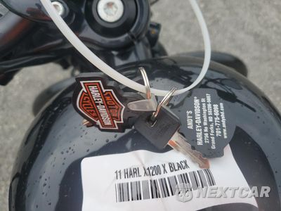 Zdjęcie 8 z 9 samochodu: 2011 HARLEY-DAVIDSON XL1200 X VIN:1HD1LC316BC433047 - miniatura
