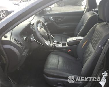 Zdjęcie 7 z 14 samochodu: 2017 NISSAN ALTIMA 2.5 VIN:1N4AL3AP4HC190765 - miniatura