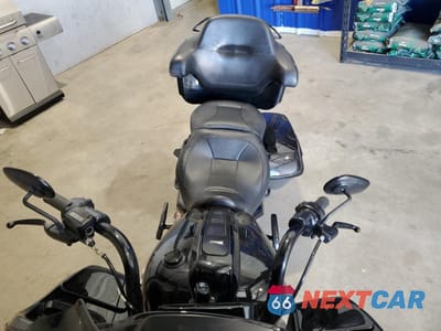 Piąte zdjęcie samochodu w środku: 2022 HARLEY-DAVIDSON FLTRXS VIN:5HD1KTP3XNB621314 - miniatura