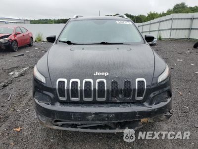 Piąte zdjęcie samochodu w środku: 2017 JEEP CHEROKEE LATITUDE VIN:1C4PJMCB0HW634904 - miniatura