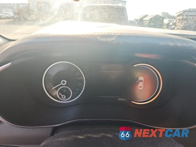 Zdjęcie 9 z 13 samochodu: 2023 GENESIS G70 2.0T VIN:KMTG34TA2PU132490 - miniatura